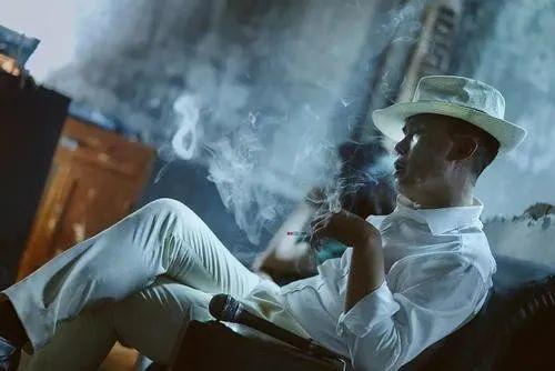 伍佰的全部歌曲名单（再次出圈的伍佰）(5)