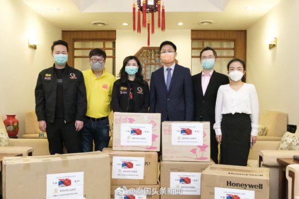 不离不弃歌词是什么歌曲(歌词里面有不离不弃是什么歌曲)  第19张