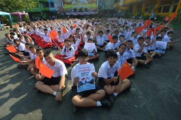 不离不弃歌词是什么歌曲(歌词里面有不离不弃是什么歌曲)  第12张