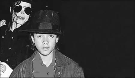 迈克尔杰克逊经典歌曲15首（迈克尔杰克逊Heal）(7)