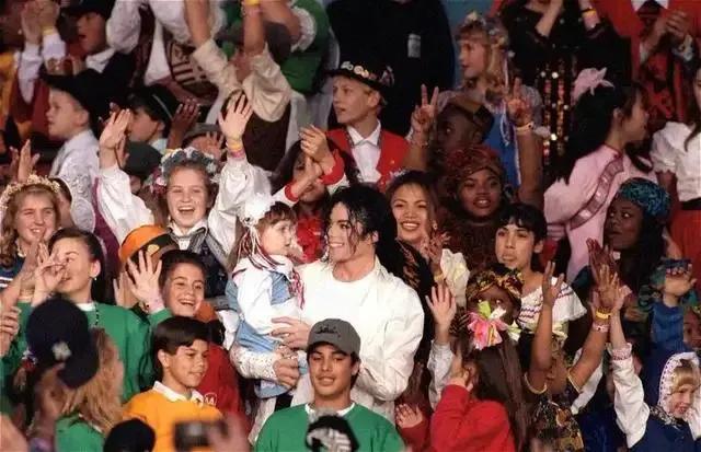 迈克尔杰克逊经典歌曲15首（迈克尔杰克逊Heal）(3)