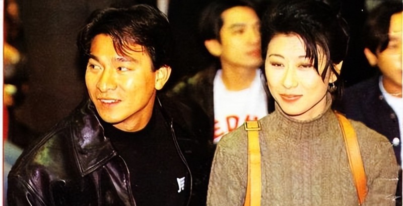 男女对唱情歌的歌单（至今无法超越的十首男女对唱歌曲）