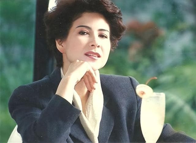 经典对唱歌曲大全（无法超越的十首男女对唱歌曲）