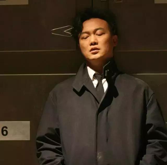 陈奕迅十年经典歌曲（十首歌给你安慰）(11)