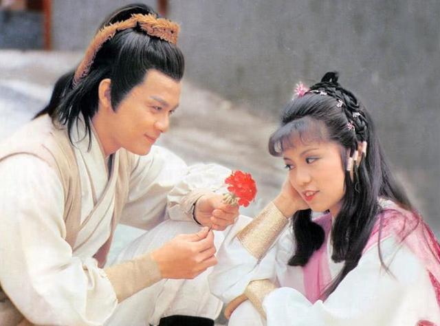 最好听的12首电视剧歌曲（5首让你一听就想起经典电视剧的歌）(5)