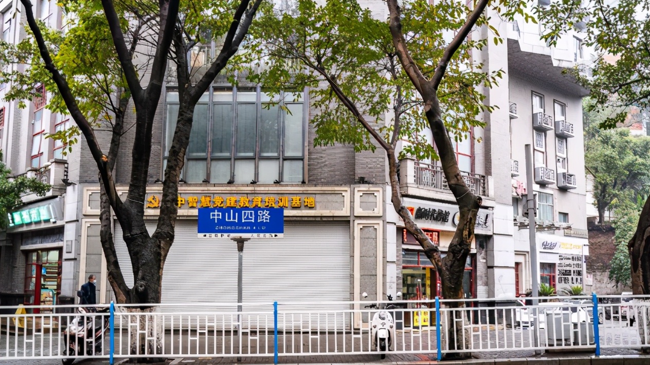 留下一路美丽的传说是什么歌曲(有一个美丽的传说是什么歌)  第6张