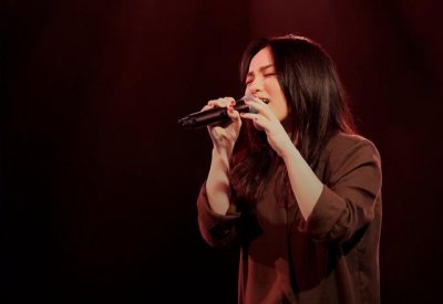 ​艾怡良foreveryoung歌词(foreveryoung艾怡良歌词意思)