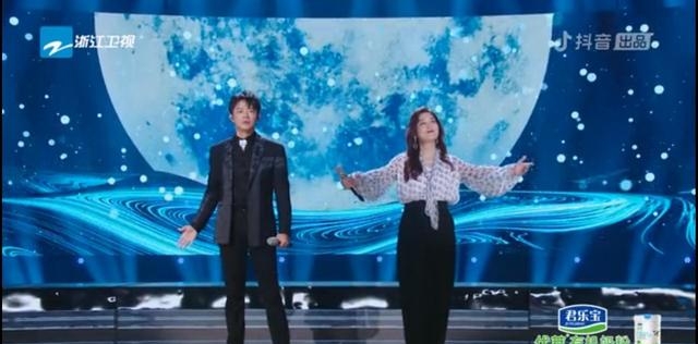 凤凰传奇翻唱《海底》(凤凰传奇翻唱海底歌词) 凤凰传奇 第8张