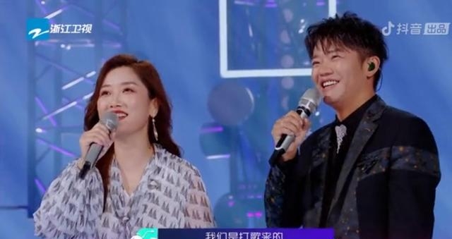 凤凰传奇翻唱《海底》(凤凰传奇翻唱海底歌词) 凤凰传奇 第5张