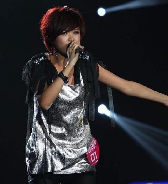 喻佳丽全部歌曲（喻佳丽结婚上热搜）(4)