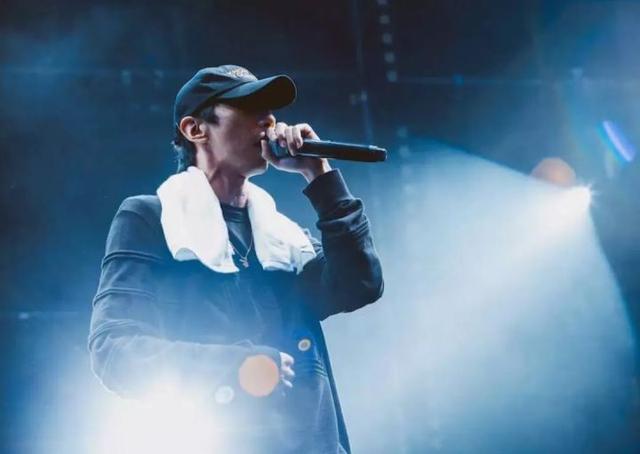 推荐几首好听的中文说唱歌曲（好听的说唱音乐）(3)