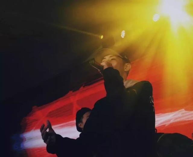 推荐几首好听的中文说唱歌曲（好听的说唱音乐）(18)