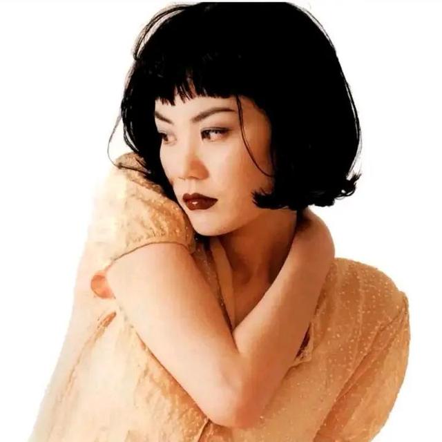 王菲最好听的十首歌曲精选 说一下王菲各个专辑里你认为最好的歌曲(6)