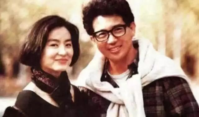 罗大佑写过哪些经典歌曲（罗大佑为三位红颜知己写的歌）(3)