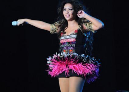 张惠妹2025年第一天晒照，身材走样胖到认不出，网友：少吃点吧！