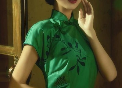 ​有院子可以选择种它，花期长，颜色艳丽，爬藤能力强