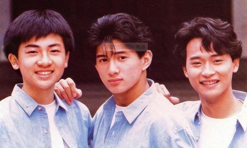 8090年代经典老歌（十首歌曲属于八零后的时光）