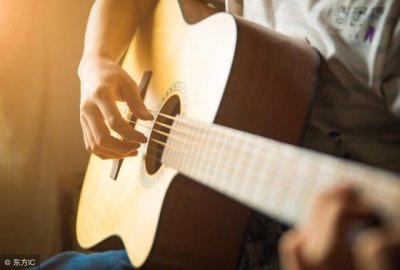 ​50首好听的民谣歌曲（十首好听的民谣歌曲排行榜）