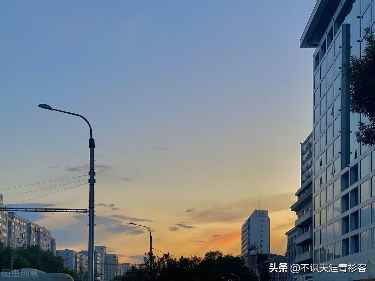 林夕写的所有经典歌曲（林夕简介及其创作分期）