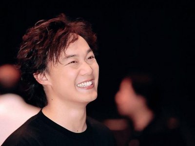 ​陈奕迅经典歌曲50首（陈奕迅的经典必听）