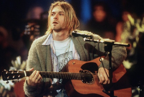 十大悲伤的歌排行榜 悲伤摇滚、民谣歌曲推荐