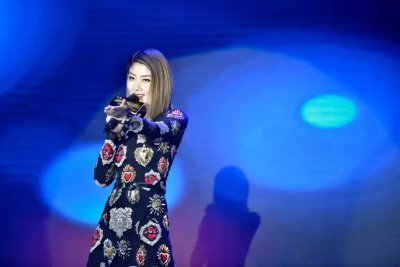 ​香港乐坛最后的辉煌 香港第一歌后