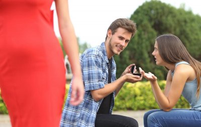 ​不爱我早点说别让我的爱迷茫着是什么歌曲(不爱我早点说别让我的爱迷茫着歌词)