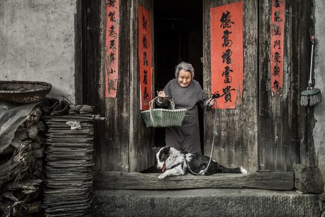 关于过年的十首歌曲（都会不由想到21年前这首歌常回家看看）(1)