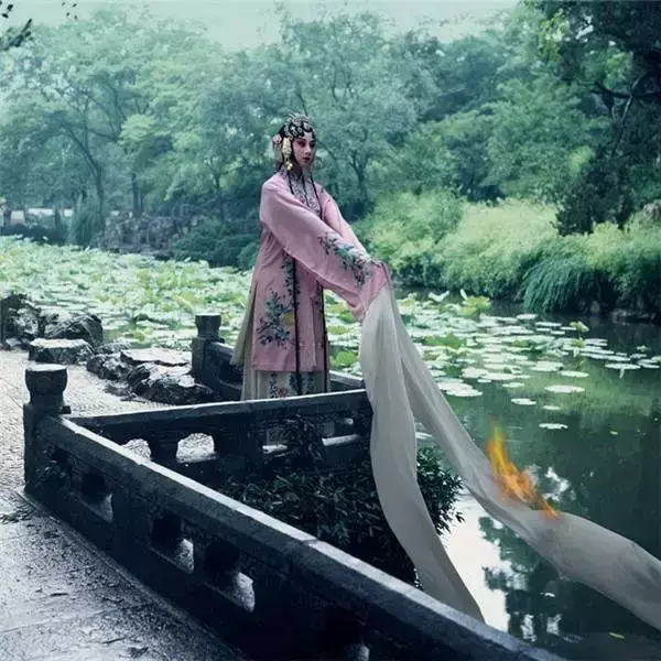 相见恨晚的歌曲有哪些(催人泪下的歌曲相见恨晚) 歌曲 第4张