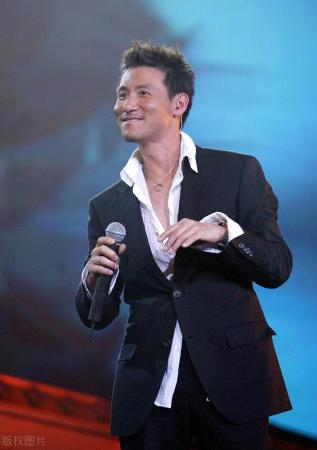 张学友经典歌曲十首(盘点歌神张学友的十大金曲)插图5