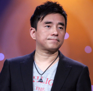 ​吕方十大经典老歌首首动听，歌红人不红吕方为什么消失了现状如何