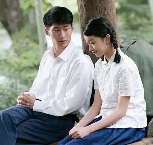 山楂树之恋歌曲表达了什么(山楂树之恋歌曲表达了什么意思) 歌曲 山楂树之恋 第3张