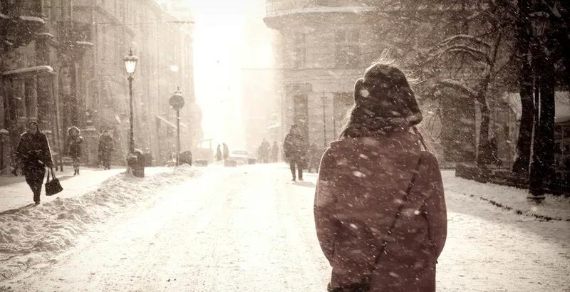 歌曲为什么受伤的总是女人(为什么受伤的总是女人歌词)  第3张