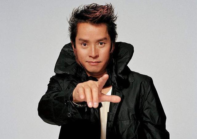 盘点歌坛真正百听不厌的10首歌曲: 黄家驹第四, 第一当之无愧