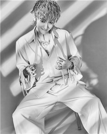 下坠falling歌词是什么意思(falling歌曲什么意思) falling 意思 第3张