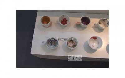 ​儿媳，给你们一套房，把孙女过继给我女儿妈，休想