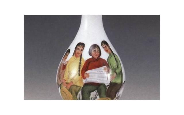 女子手捧鲜花表白遭拒绝(男子手捧鲜花求爱被拒绝)