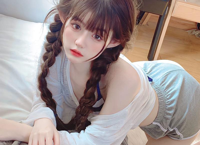 自慰和真人哪个更刺激?