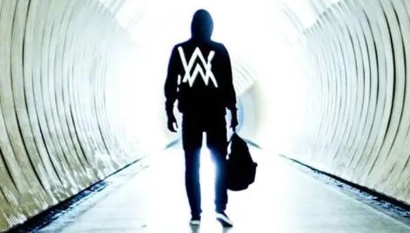 十大全球十大天籁之音歌曲（有哪些超好听的歌曲）  1