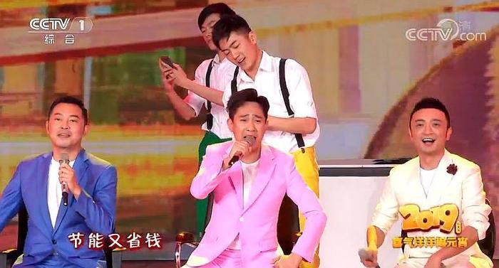 央视元宵晚会的16首歌曲，好听又多样，可惜有一首歌让人有点失望