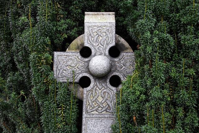 凯尔特最好听的十首歌曲（这位加拿大女歌手才是凯尔特民谣的一代歌后）(2)