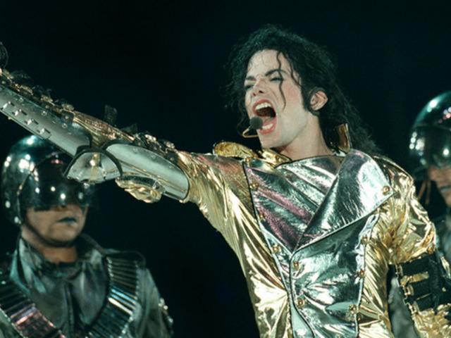 迈克尔杰克逊最经典的歌(迈克尔杰克逊最经典的歌词翻译)-图1