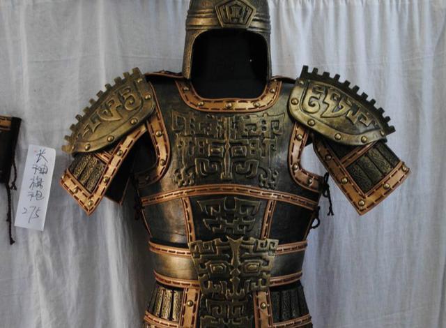 甲胄是什么意思（甲胄解释）