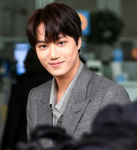 ​韩国歌手金钟仁的资料及歌曲作品，金钟仁和郑秀晶恋情细节真实情况