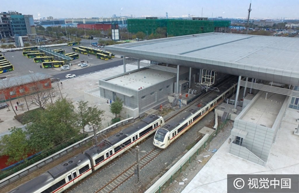 天津：津滨轻轨九号线忙试跑，即将全线贯通