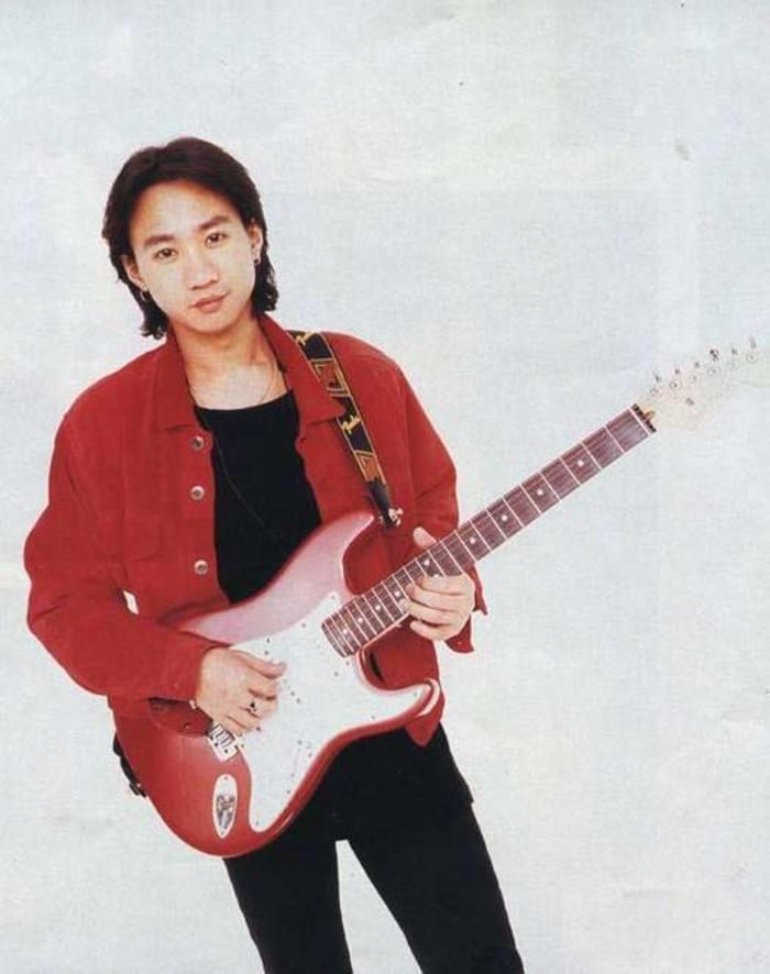 光辉岁月 歌词（一首光辉岁月）