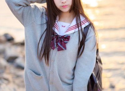 ​经常揉睾丸的益处与身体效应探究