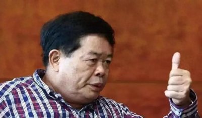 ​又是福建企业家，身家510亿，赶超曹德旺成为新一代“玻璃大王”