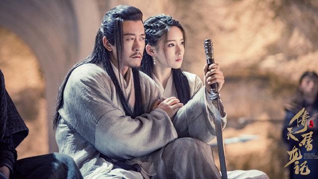 “赵敏”陈钰琪白衣古风写真,能穿出又仙又攻的气质也只有她了!