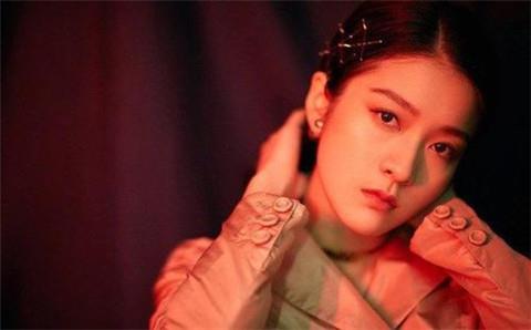 每天跟女生说晚安她会烦吗第二张